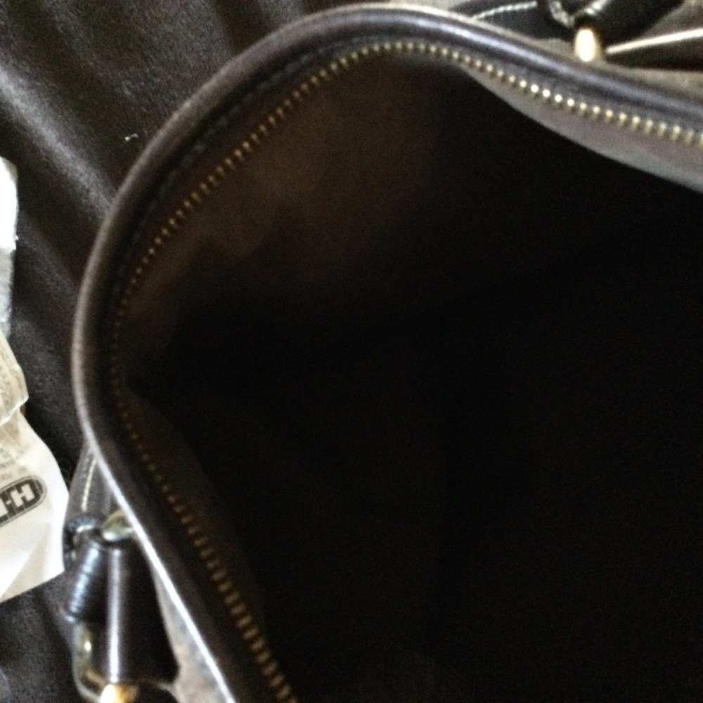 Louis Vouitton shoulder bag